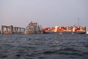 (Photo: Carmen Caver / U.S. Coast Guard)