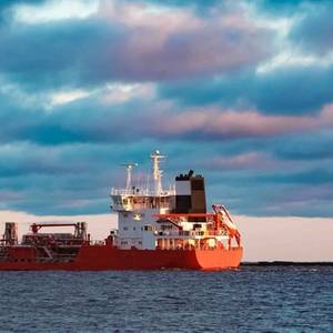 Two Russian Oil Tankers Drop Anchor at Sea As Sanctions Hit Sales