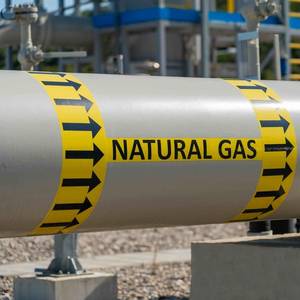 US Natural Gas Futures Ease 1% on Ample Gas in Storage