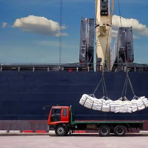 'Containergeddon' Drives Sugar, Rice Shippers Back to Bulk Carriers