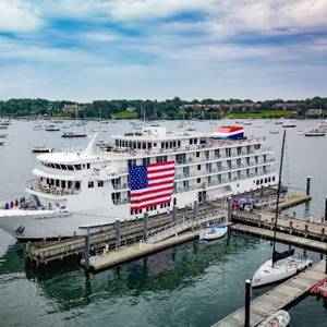 American Cruise Lines Christens American Patriot Vessel in Newport