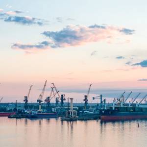 Shipping Industry Pushes to Rescue Remaining Seafarers Trapped in Ukraine