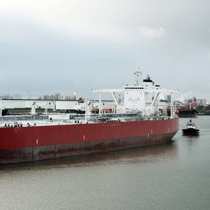 Surging VLCC Rates Impact US Crude Oil Shipments to Asia