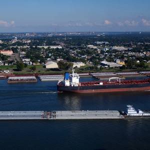 Barge Sinks in Collision on Lower Mississippi River