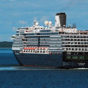 Cruise Ship with COVID-19 Outbreak Docks in Mexico