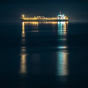 Sanctions-hit Russia Sending Fuel Oil to Asia, Ship-to-ship Terminals