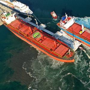 2021 in Review: The Dry Bulk and Tanker Markets