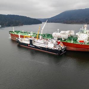 Seaspan Energy Completes Canada's First Ship-to-Ship LNG Bunkering