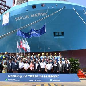 Maersk Ready for Ops with New Methanol-Fueled 17,480 TEU Container Ship