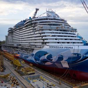 VIDEO: Norwegian Cruise Line's New Ship Floated Out in Italy