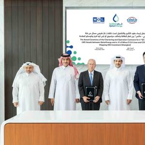 QatarEnergy Picks MOL-COSCO JV to Operate Six QC-Max Size LNG Vessels