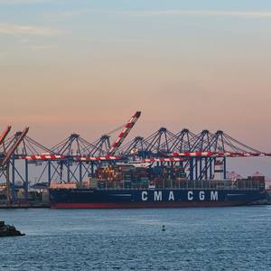 Feds Struggle to Address  Supply Chain Capacity Issues