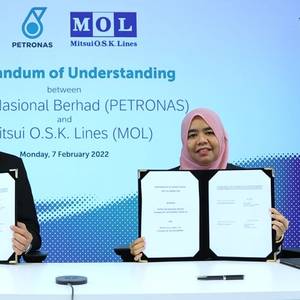 Petronas, MOL Sign Liquefied CO2 Shipping MoU