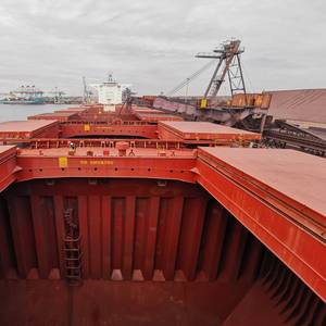 Baltic Dry Index Steady as Higher Panamax Rates Offset Capesize Dip