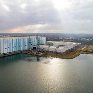 Thyssenkrupp Acquires MV Werften's Wismar Shipyard