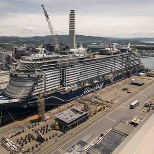 “Mein Schiff Flow” Dual-Fuel Vessel Launched at Monfalcone Shipyard