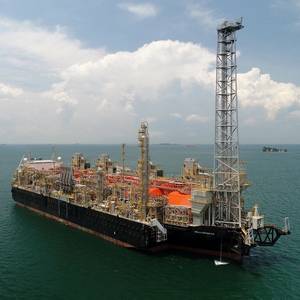 Seatrium Signs FLNG Vessel Upgrade Deal for Golar LNG