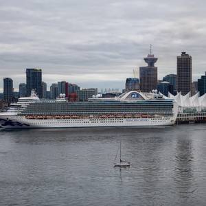 Cruise Ships Back to Canadian Waters from November