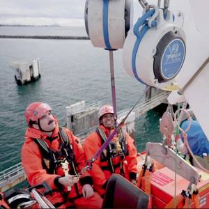 Henriksen Hooks Chosen for New BC Ferries Launch Safety System