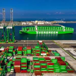 Evergreen Places $3.2B Order for 11 LNG Dual-Fuel Container Ships