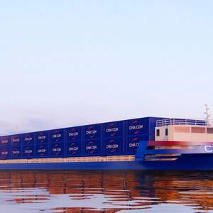 Just Do It! NIKE Commits to CMA CGM's New E-Barge Vessel Project