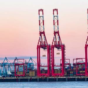 UK Port Workers Plan Two-week Strike