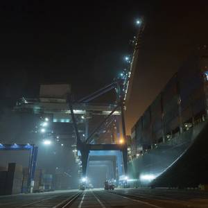 Heavy Fog Suspends Shipping at Chinese Ports