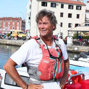Solo Paddler Fuhrmann Makes Headway on 10,500km Kayak Trip for Charity