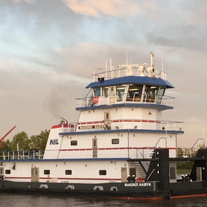 Campbell Acquires NGL's Towboat and Barge Fleet