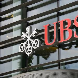 UBS Likely to Shrink Credit Suisse's $10 Billion Shipping Portfolio