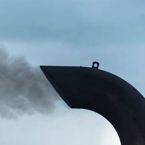 Countries Push for CO2 Shipping Levy as Crunch Talks Loom