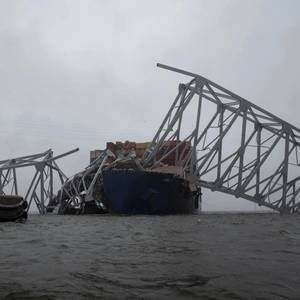 Bridge Salvage Operations Continue Despite Inclement Weather