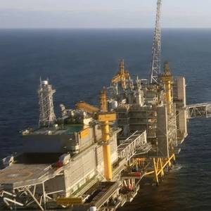 Equinor Extends Drilling Contracts