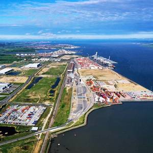 DP World Moving Forward with $1.3 Billion UK Port Investment