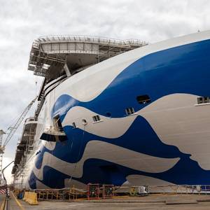 Fincantieri Floats Out LNG-fueled Cruise Ship for Princess