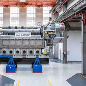 MAN Unveils New Dual-fuel Four-stroke Engine