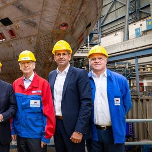 Germany's Scholz Vows to Keep Shipbuilder Meyer Werft Afloat