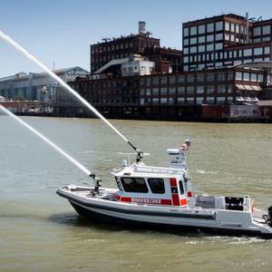 Moose Boats Delivers Fireboat to Woodbridge Fire District