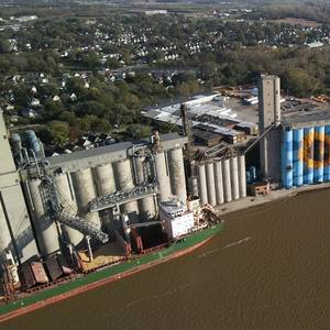 US Grain, Coke Exports Drive Great Lakes-Seaway Shipping Activity in June