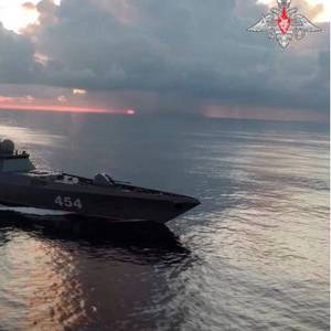 Russian Warships to Arrive in Cuba on Saturday