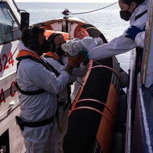 Baby Found Dead in Stricken Migrant Boat