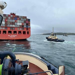 Containership Loses Power Off Australian Coast