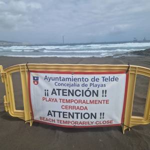 Environmental Emergency Declared After Ship Spills Oil Off Spain's Gran Canaria