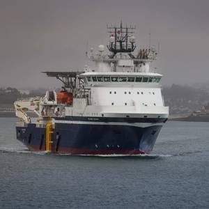 UK Navy Buys Mine-hunting ‘Mother Ship’