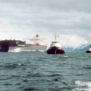 Back to the Drawing Board: The Worst Ship in History – Exxon Valdez