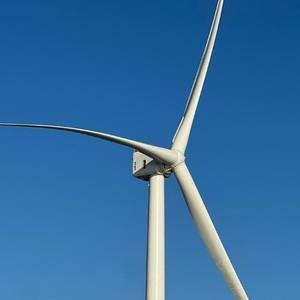 Five Turbines Power Up at Vineyard Wind