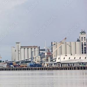 Angry Farmers Block Bordeaux Port Access