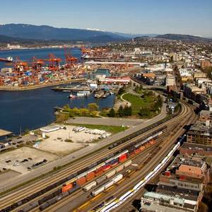 Canada west coast ports shutdown enters second day