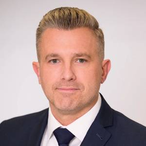 lue Water Shipping Taps Foley as COO