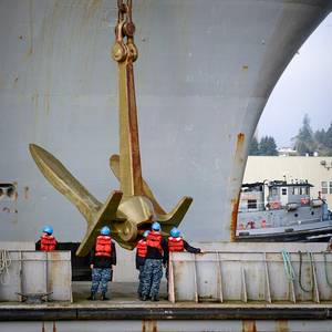 Repairs to Carrier's Anchor Windlass Completed in Record Time
